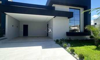 Imagem: Casa em Condomínio de Luxo com 3 Suítes