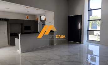 Imagem 4: Casa de Luxo em Condomínio: 3 Suítes uma Master, Cozinha integrada, Sala ampla, 5 Banheiro