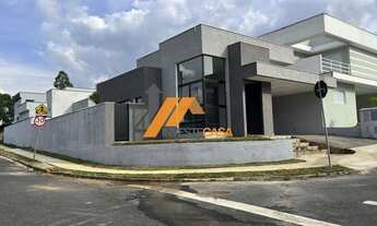 Imagem: Casa de Alto Padrão em Condomínio na Aparecidinha