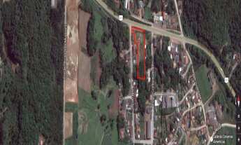Imagem: Terreno com aproximadamente 95 metros de