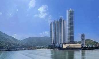 Imagem 2: Apartamento frente mar com 04 suítes, sendo 02 com vista para o mar de 03 a 04 vagas de ga