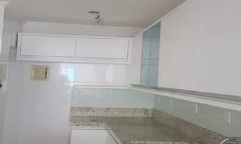 Imagem 5: Apartamento quadra mar, mobiliado, vista lateral do mar, 01 suíte + 02 dormitórios, 01 vag