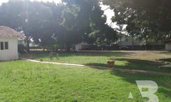 Imagem: Terreno localizado no centro da cidade