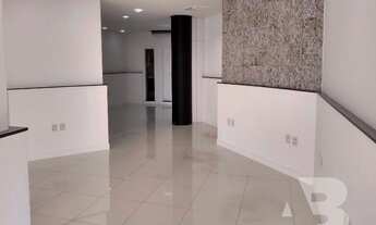 Imagem 4: Sala comercial com loja e sobre loja, quadra mar, vitrine, 03 banheiros, 01 vaga de garage