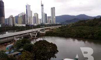 Imagem: Edifício Libertador, 01 dormitório, banheiro
