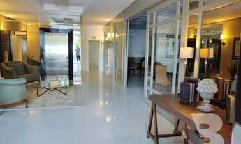 Imagem: Gran Palazzo, apartamento frente mar, novo