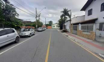 Imagem 3: , 320M² de Área Construída na Rua Dom Carlos