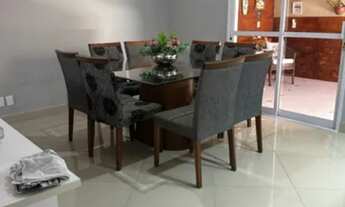 Imagem 7: Casa possui 3 quartos, sendo 1 suíte, 2 salas amplas, 3 banheiros, e 2 vagas de garagem