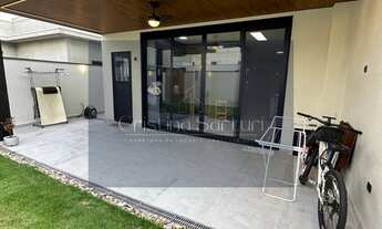 Imagem 1: Casa Sobrado Residencial em Condomínio! Jardim Jacinto, Jacareí 3 suítes masters; 1 wc; S