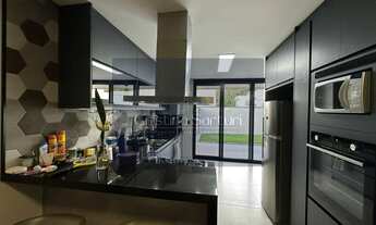 Imagem 6: Casa Sobrado Residencial em Condomínio! Jardim Jacinto, Jacareí 3 suítes masters; 1 wc; S