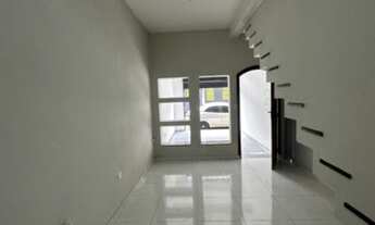 Imagem: Casa com Ponto Comercial à Venda! Centro