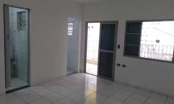 Imagem 2: KITNET NO CENTRO DE GUARAREMA (pode ser utilizada também como sala comercial), entrada ind