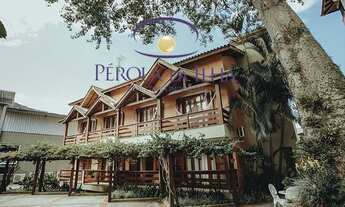 Imagem: 740M² de Área Construída