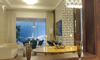 Imagem: APARTAMENTO NO CAMPOLIM - VANCOUVER