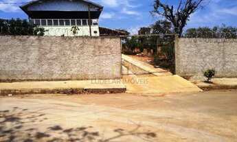 Imagem: Linda casa de 02 quartos amplos, sendo 01