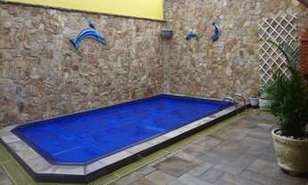 Imagem: Luxuoso Sobrado de 3 Quartos e 3 Suítes