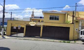 Imagem: DUAS CASAS EM TERRENO AMPLO PROXIMO AO COMERCIO