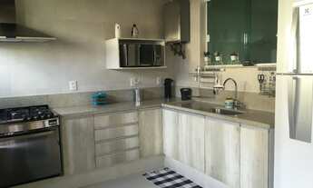 Imagem 4: 6 dormitórios, 4 suíte, 6 banheiro, 5 vagas na garagem, 260M² de Área Construída