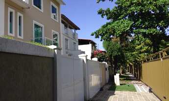 Imagem 3: 6 dormitórios, 4 suíte, 6 banheiro, 5 vagas na garagem, 260M² de Área Construída