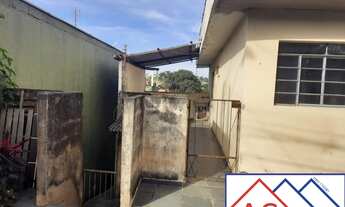 Imagem 3: 2 dormitórios, 1 banheiros