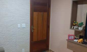 Imagem: 2 dormitórios, 1 banheiros, 1 vaga na garagem