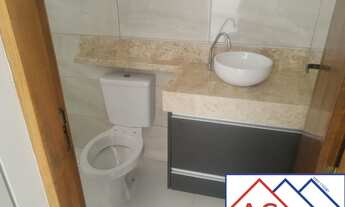 Imagem 5: 3 dormitórios, 1 suítes, 2 banheiro, 2 vagas na garagem