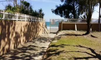 Imagem: Casa Frente Mar pé na areia, praia do Pântano