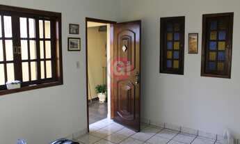 Imagem 3: Quer espaço em sua casa? Casa térrea com suíte e porão espaçoso