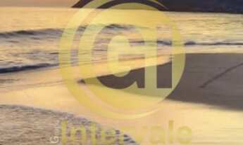 Imagem 5: Casa na Praia 80 metros, com piscina, localização privilegiada