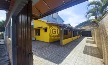 Imagem: Casa com 2 quartos em Caraguatatuba, com