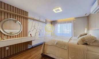 Imagem 6: Casa de Condomínio com 4 Quartos e 6 banheiros à Venda