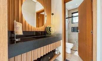 Imagem 3: Casa de Condomínio com 4 Quartos e 6 banheiros à Venda