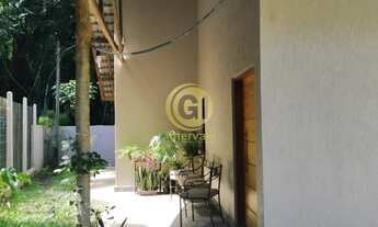 Imagem 2: Impecável Casa de 3 Quartos com 190m², Suite e 3 Vagas de Garagem em - Aproveite!