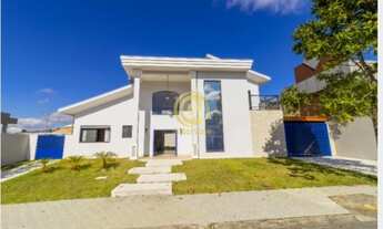 Imagem: Casa com piscina e pronta para morar com