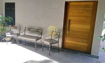 Imagem 4: Impecável Casa de 3 Quartos com 190m², Suite e 3 Vagas de Garagem em - Aproveite!