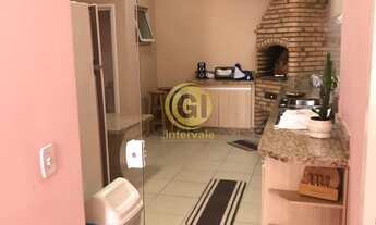 Imagem 4: Encantadora Casa Térrea à Venda em Jardim Santa Maria, Jacareí/SP com 3 quartos , 3 banhei