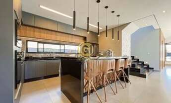 Imagem 5: Casa de Condomínio com 4 Quartos e 6 banheiros à Venda