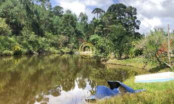 Imagem 3: Chácara de Luxo com 7 Quartos e 7 Suítes à Venda ou Locação na cidade de Salesópolis