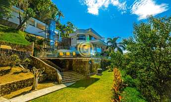 Imagem: Explêndido Imóvel em Condomínio Fechado