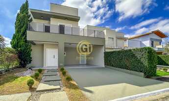 Imagem: LINDO SOBRADO COM 3 QUARTOS 1 SUÍTE E QUINTAL