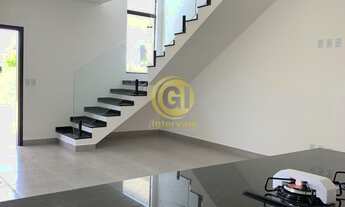 Imagem 3: Sobrado com vista para a serra e 03 suítes a venda em condomínio fechado de Taubaté-SP