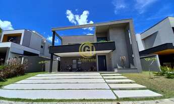 Imagem 3: Um terreno de 500 m2 com uma área construída de 360 m2, perfeito para você e sua família d