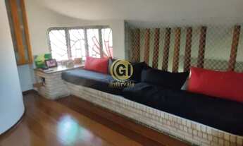 Imagem 3: Venda de Casa com 383 m² área construída no Centro de Caçapava/SP Aceita Permuta em casa e