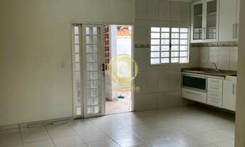 Imagem 4: 2 DORMITÓRIOS SALA DE ESTAR E JANTAR COZINHA COM PLANEJADOS 2 BAHEIROS SENDO 1 COM ARMARIO