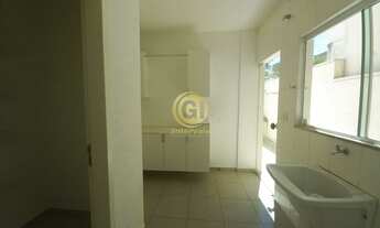 Imagem 7: Ótimo sobrado em bairro tranquilo em Taubaté com 3 dormitórios!