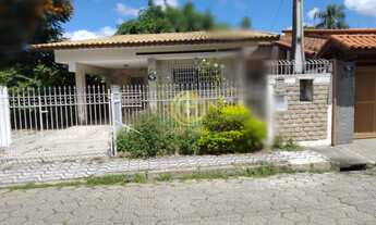 Imagem: CASA ESPAÇOSA REGIÃO CENTRAL DE JACAREÍ