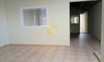 Imagem 3: Imperdível oportunidade: Casa à venda em Jacareí-SP, Jardim Santa Marina, 2 quartos, 1 ban