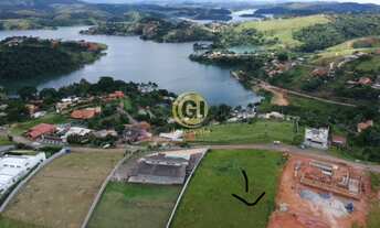 Imagem 4: Terreno com excelente topogrfia a venda com vista para a represa