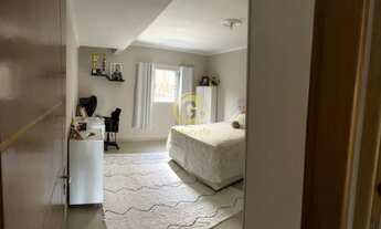 Imagem 6: Linda Casa com móveis planejados em São José dos Campos