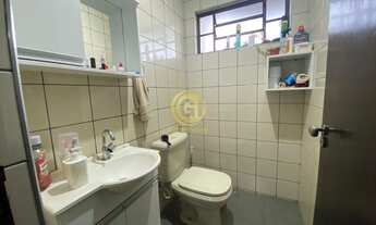 Imagem 7: Casa Sobrado com Edícula para Venda no Parque Santo Antônio em Jacareí - SP